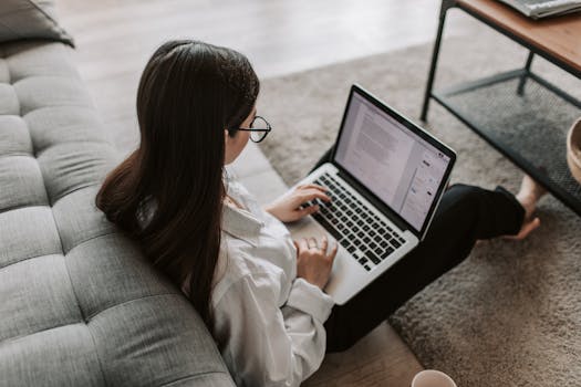Using CRM Software to Enhance Your Brand Loyalty